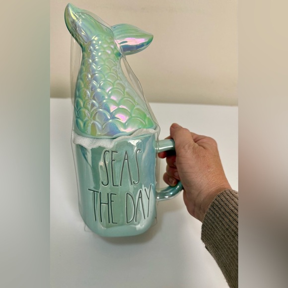 Rae Dunn Mermaid “Seas the day” mug and topper, new - Picture 1 of 6